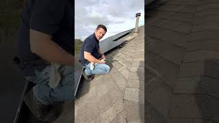 Roof Shingle Brittle  Mat Transfer Test  Ark Roofer [upl. by Nomra911]