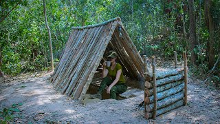 Solo Overnight Building Lodge House In Rainforest  Best Warm House And Natural Stove [upl. by Procter]