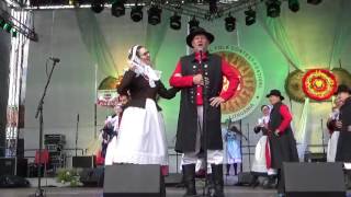 quotSAULES ZIEDASquot 2017 quotINAquot Folkensemble Poland  Gesang amp Tanz  Siauliai 372017 Teil  Part 1 [upl. by Duarte]