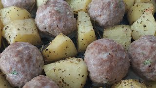 Boulettes et pommes de terre au four recette italienne 🇮🇹 [upl. by Nnorahs166]