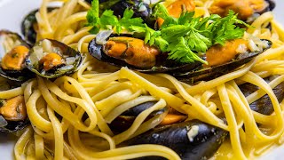 Pasta and Mussels in Creamy White Wine Sauce Recipe [upl. by Nivar]