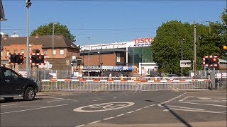 Highams Park Level Crossing [upl. by Cass]