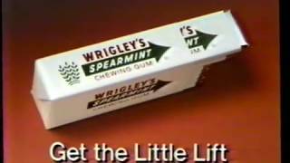 1986 Wrigleys Spearmint Gum quotThat little liftquot quotBeach Baseballquot TV Commercial [upl. by Maher]