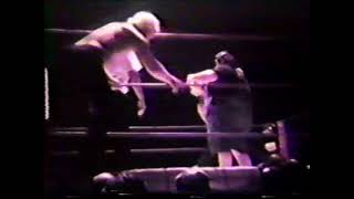 Haystacks Calhoun vs Billy Graham and Roger Kirby [upl. by Niel]