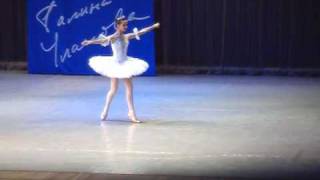 Gamzatti variation from quotLa Bayaderequot 14 years old Russian ballerina [upl. by Anerac]