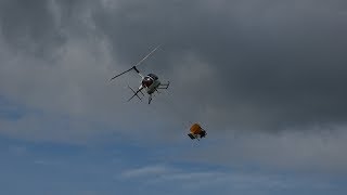 Robinson R44 Helicopter Spreading Fertiliser At Tauwhare [upl. by Boothe]