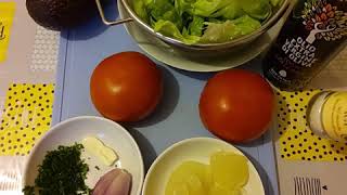 SALADE  AVOCAT PAMPLEMOUSSE TOMATE quot [upl. by Eelydnarb290]