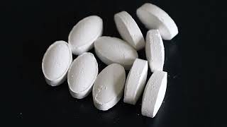 manufacturer price chlorine tablets calcium hypochlorite 70 for swimming pool [upl. by Emoraj]