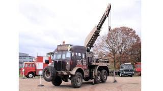 A look around Brooklands Museum with Miss Milly Tant AEC Mk1 Militant [upl. by Borszcz]