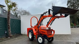 Kubota B115 Bultra 4WD Kleintraktor mit Frontlader und Heckcontainer [upl. by Ael42]