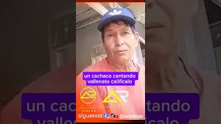 Un cachaco cantando vallenato del grueso Definitivamente que el vallenato no tiene límites [upl. by Allerus442]