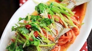 How To Make Chinese Steamed Fish  Chinese Cooking 蒸鱼 [upl. by Nohs784]