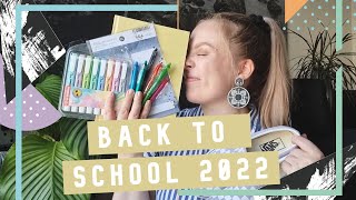 BACK TO SCHOOL 2022  PENAALIN SUOSIKIT JA KALENTERIN SYVÄLUOTAUS 📒💛 [upl. by Sweet]