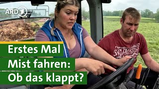 Mit Traktor und Miststreuer Bäuerin Nina fährt Mist aus  Hofgeschichten 12  Unser Land  BR [upl. by Ferretti]