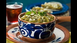 Nopales con Rajas en Salsa Verde  Guisado de Nopal con RAJAS [upl. by Marte754]