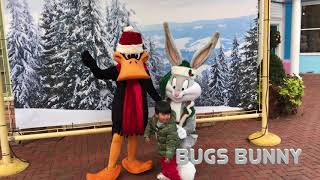 Looney Tunes Theme Song w Characters Meet amp Greet [upl. by Lladnarc]