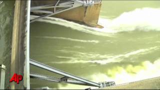 Missouri River Dams Releasing Record Water Flow [upl. by Thomsen]