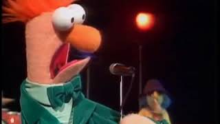 Muppet Show Beaker sings Feelings [upl. by Llij]