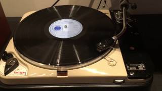 Thorens TD124 test [upl. by Wat]