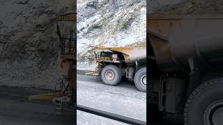 Different sound of Komatsu 9304 truck dumptruck [upl. by Mazonson]