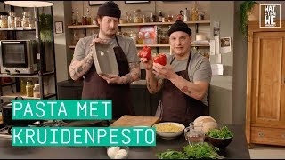 24Kitchen  Job amp Perry’s pasta met kruidenpesto en antipasti  Wat Eten We Vandaag  Afl 64 [upl. by Lonee585]