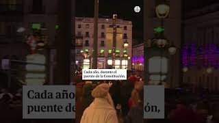 Una marea humana en el centro de Madrid intransitable por el puente de la Constitución [upl. by Kinghorn]