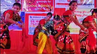 Hai re phula gajara sambalpuri song [upl. by Elleinnad]