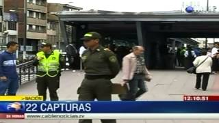 Se intensifica seguridad en estaciones y portales de Transmilenio VIDEO [upl. by Anirat]