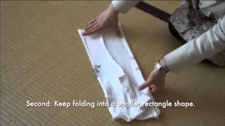 Fold short sleeved tshirts using The KonMari Method [upl. by Daveen]