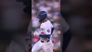 Tommy Edman’s home run in game 2 of the world seriesmlb mlbhomeruns wordseries [upl. by Torrance]