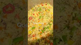 How to cook perfect Nigeria fried rice without overcooking the vegetables [upl. by Zetrom]