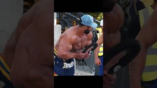 Bodybuilder VS Construction Worker 😱 amazingfacts shorts facts factsinhindi trending [upl. by Eikcaj266]