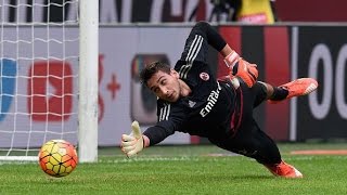 Gianluigi Donnarumma ● Wonderkid Goalkeeper  Best Saves ● AC Milan ► 2016 [upl. by Nnairret880]