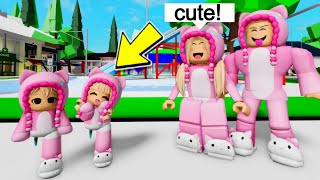 We COPY ODERS but make it RICH as TWIN PLUSHIESBrookhaven Funny Compilation [upl. by Cyrilla]