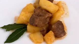 Spezzatino di manzo con patate italianrecipe italianfoodfoodblogger [upl. by Tanhya730]