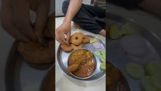 कोंबडी वडे Kokan’s favourite nonveg dish food konkanlife foodvlog konkan [upl. by Elyse215]