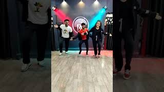 Holiya Me Ude Re Gulal Dance Video  Holi Special Video  Ronak Wadhwani Choreography  Shorts [upl. by Ttezzil]