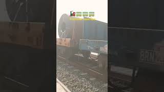 Indian railwaymetareal shifting trin lovarlike and subscribe [upl. by Eppilihp]