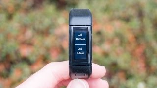 Обзор умного браслета Garmin Vivosmart HR [upl. by Alludba]