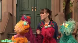 Sesame Street Feist sings 1234  Baby Songs at Home  Funny video for babys  Baby Songs Tv [upl. by Nywroc]