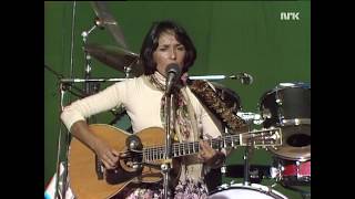 Joan Baez  Blowin in the Wind Live 1978 [upl. by Heisser]