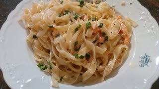 Tagliatelle Mit Gorgonzola Sahnesoße und Räucherlachs  Rezept  deutsch  HD [upl. by Redvers661]