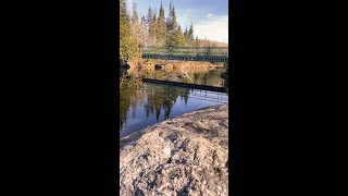 Randonnée relaxante près de SaintSauveur Laurentides Québec  Parc de la rivière Doncaster [upl. by Cassella]