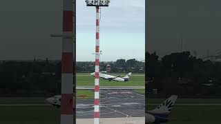 Sun express Flugzeug startet auf Startbahn DUS Düsseldorf Airport [upl. by Laoj252]