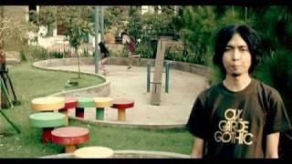 Kepompong  Sind3ntosca music video [upl. by Retsub]