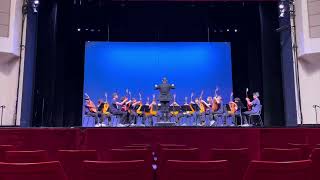 Farmersville Jr High Guitarists play Music In the Parks  Knott’s Berry Farm  Fullerton HS [upl. by Gessner]