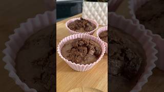 BOLINHO DE CHOCOLATE COM FARINHA DE ARROZ  Moda de Cozinha cupcake farinhadearroz airfryer [upl. by Selrahcnhoj]