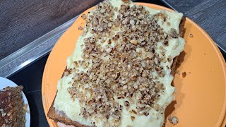 Haselnuss Kuchen Aka Bienenstich  Rezept Inas Leben [upl. by Aztinay]