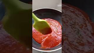 TOMATO AND MASCARPONE SAUCE [upl. by Sheelagh]