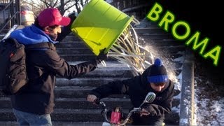 Broma Ahí va la nieve  LOS POLINESIOS BROMAS PLATICA POLINESIA [upl. by Yttam459]